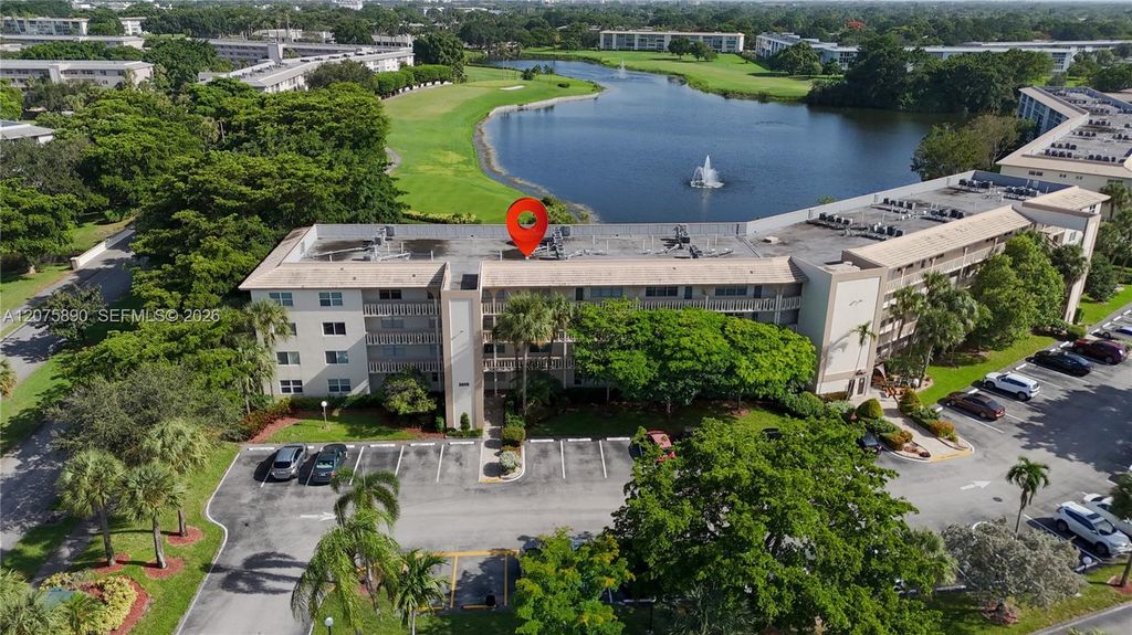 3205 Portofino Point D4, Coconut Creek, FL 33066