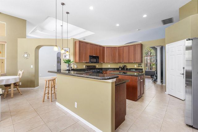 4956 200th Trail N, Loxahatchee, FL 33470