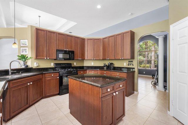 4956 200th Trail N, Loxahatchee, FL 33470