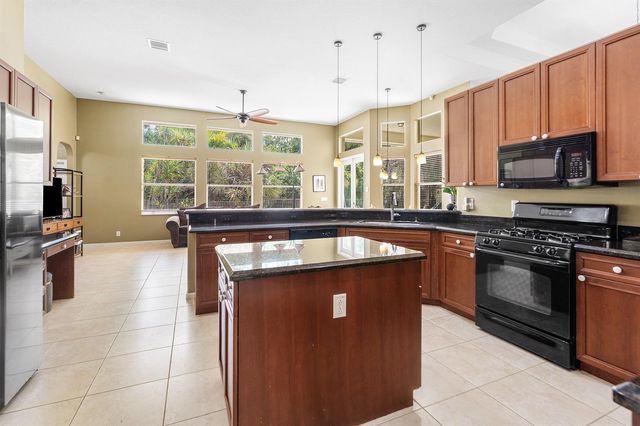 4956 200th Trail N, Loxahatchee, FL 33470