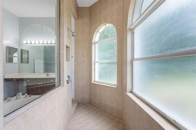 4956 200th Trail N, Loxahatchee, FL 33470