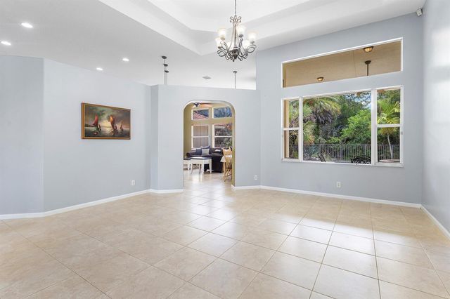 4956 200th Trail N, Loxahatchee, FL 33470