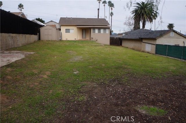 11768 Hazeldell, Riverside, CA 92505