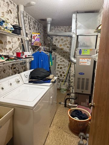 332 Essex Court 4, Wood Dale, IL 60191