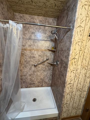 332 Essex Court 4, Wood Dale, IL 60191