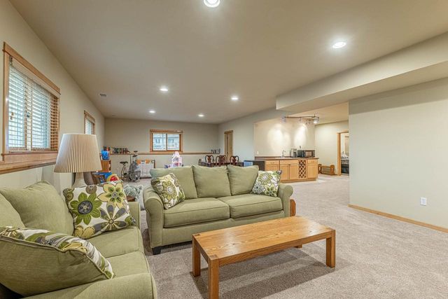 5153 Ninebark Drive, Fitchburg, WI 53711