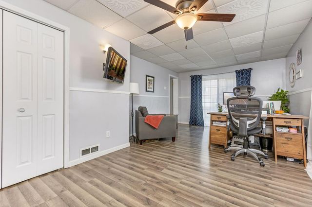 733 Walnut Drive, Logan, OH 43138