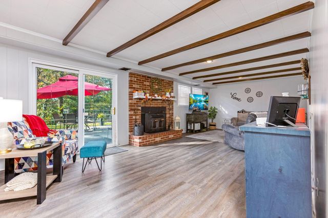 733 Walnut Drive, Logan, OH 43138