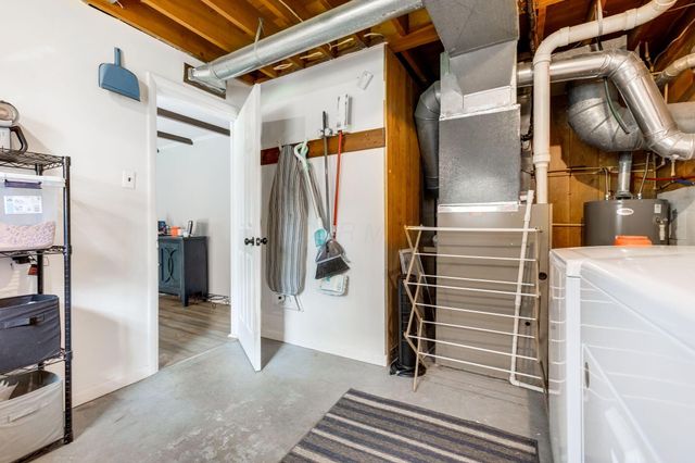 733 Walnut Drive, Logan, OH 43138