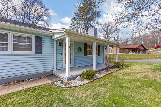 733 Walnut Drive, Logan, OH 43138