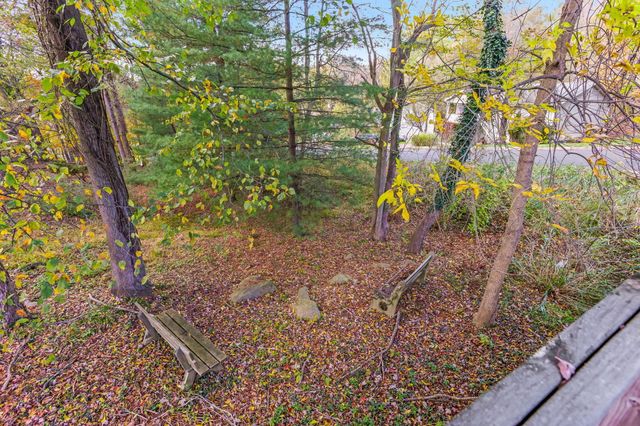 733 Walnut Drive, Logan, OH 43138