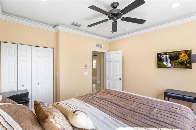 2135 Par DR, Naples, FL 34120