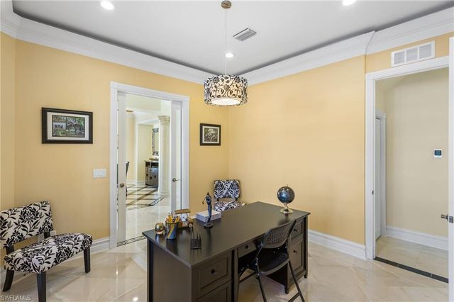 2135 Par DR, Naples, FL 34120