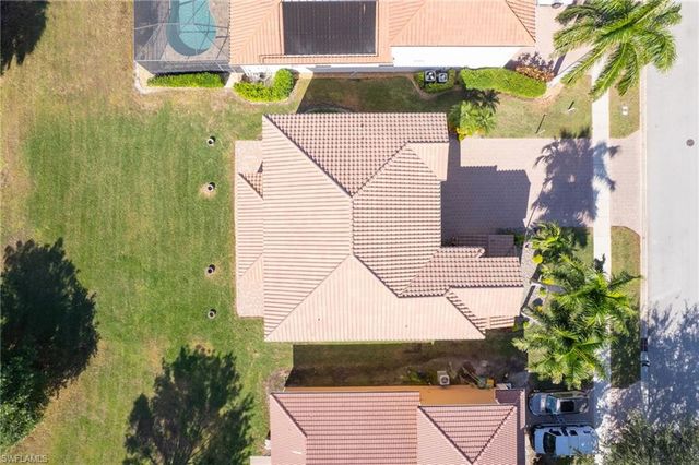 2135 Par DR, Naples, FL 34120