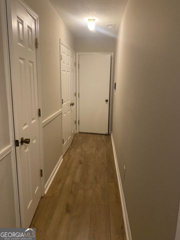 553 Wren Walk, Stone Mountain, GA 30087