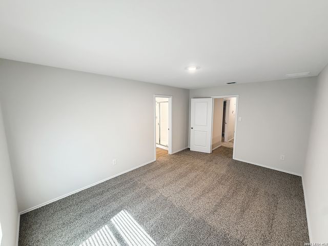 1255 Avery Ranch Dr, New Braunfels, TX 78130