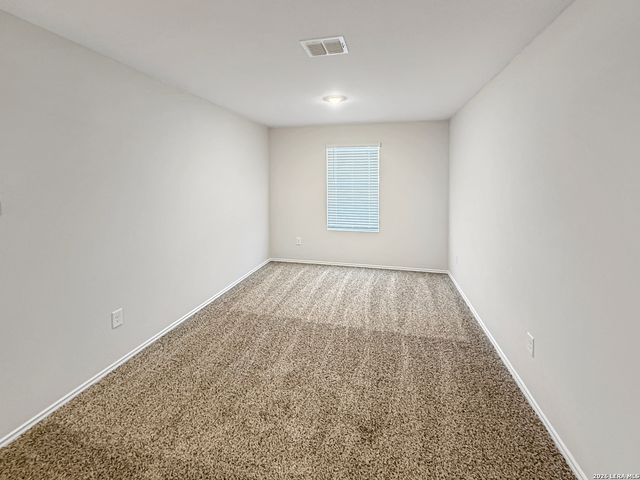 1255 Avery Ranch Dr, New Braunfels, TX 78130