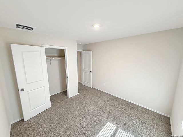 1255 Avery Ranch Dr, New Braunfels, TX 78130