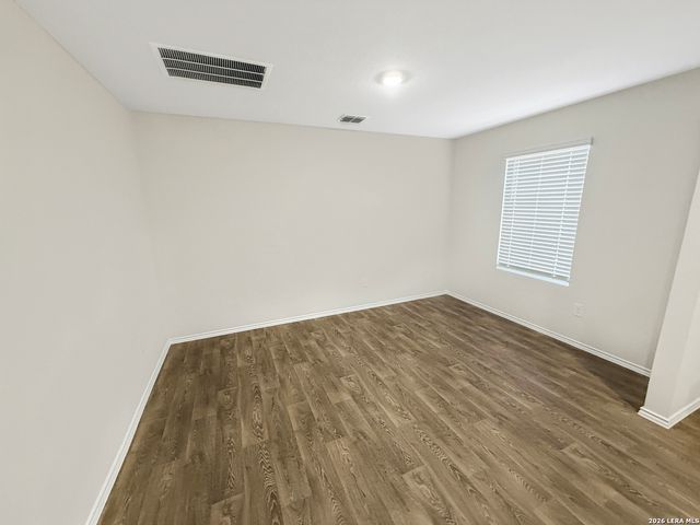 1255 Avery Ranch Dr, New Braunfels, TX 78130