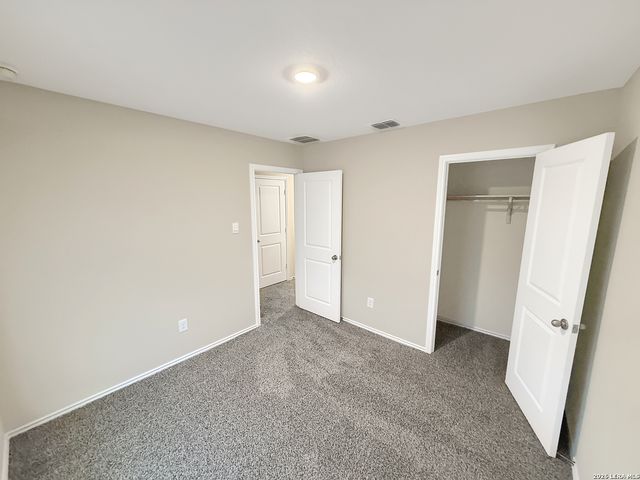 1255 Avery Ranch Dr, New Braunfels, TX 78130