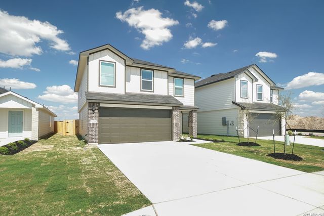 1255 Avery Ranch Dr, New Braunfels, TX 78130