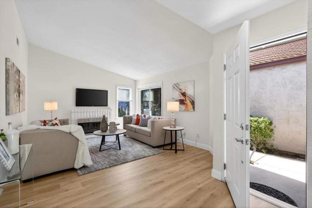 Image 2 of property listing at 512 Lanfair Circle, San Jose, CA 95136