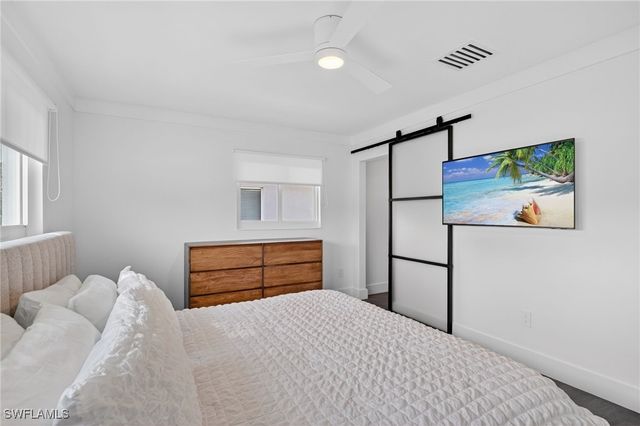 565 110th AVE N, Naples, FL 34108