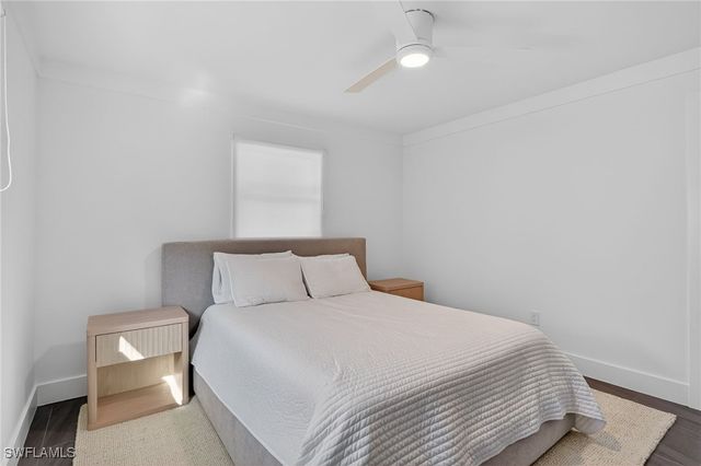 565 110th AVE N, Naples, FL 34108