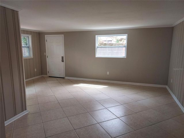 803 VALENCIA ROAD, Plant City, FL 33563