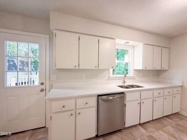1900 Cedar Court, Clayton, NC 27520