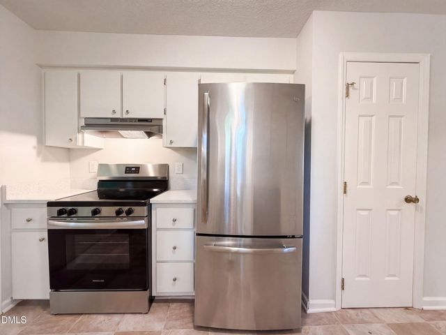 1900 Cedar Court, Clayton, NC 27520