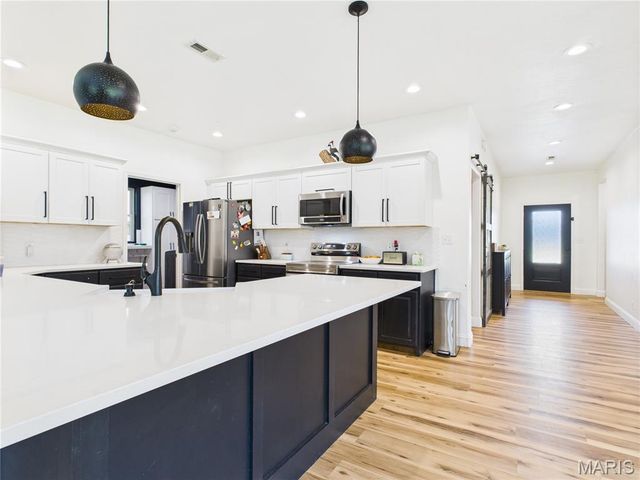 224 Sweet Valley Circle, Crocker, MO 65452