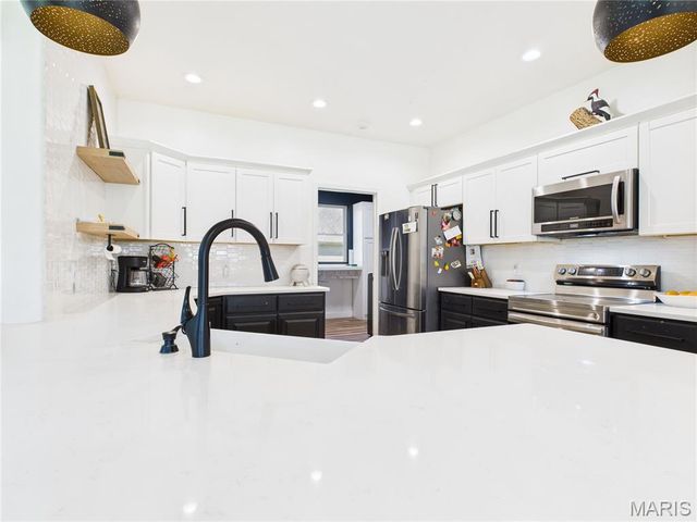 224 Sweet Valley Circle, Crocker, MO 65452