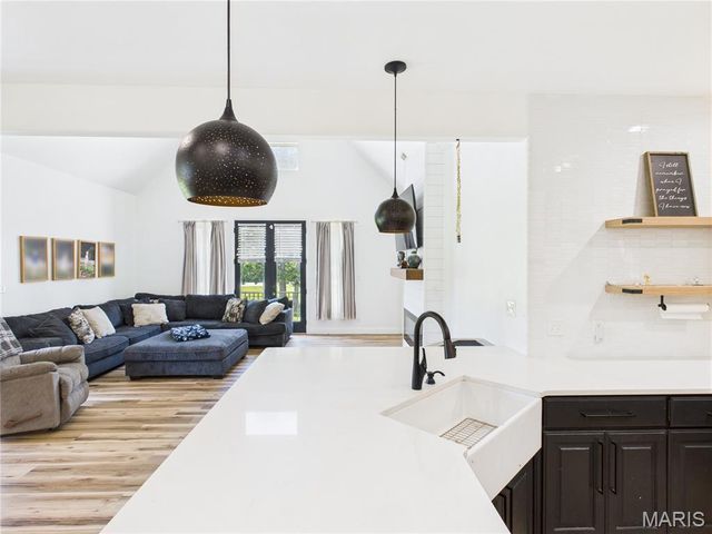 224 Sweet Valley Circle, Crocker, MO 65452