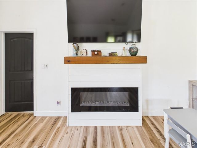 224 Sweet Valley Circle, Crocker, MO 65452