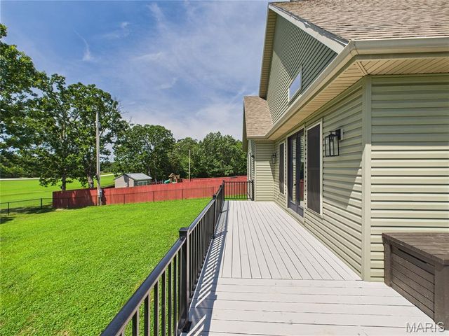 224 Sweet Valley Circle, Crocker, MO 65452