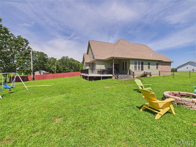 224 Sweet Valley Circle, Crocker, MO 65452