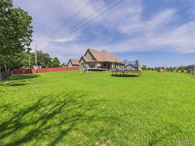 224 Sweet Valley Circle, Crocker, MO 65452