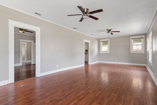 1619 Oneal Street, Greenville, TX 75401