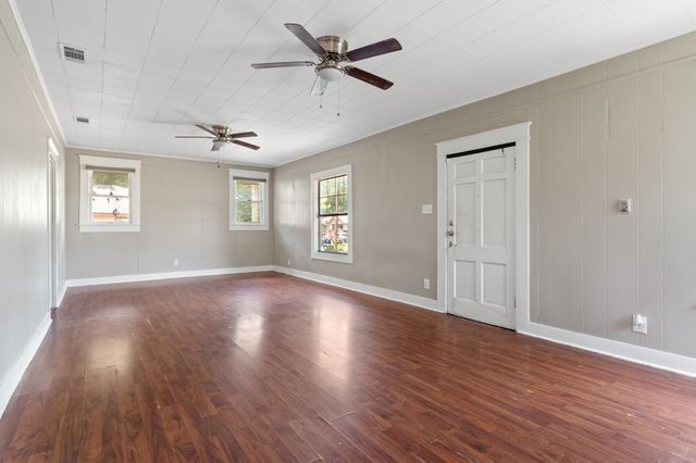 1619 Oneal Street, Greenville, TX 75401