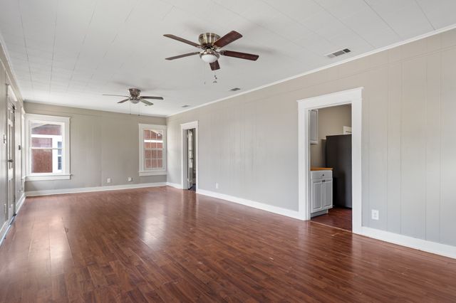 1619 Oneal Street, Greenville, TX 75401