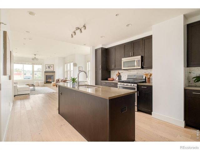 3301 Arapahoe Avenue 222, Boulder, CO 80303
