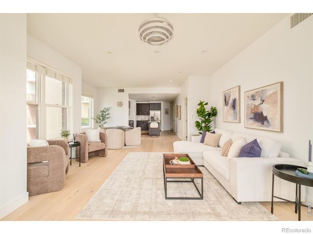 3301 Arapahoe Avenue 222, Boulder, CO 80303