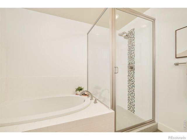 3301 Arapahoe Avenue 222, Boulder, CO 80303