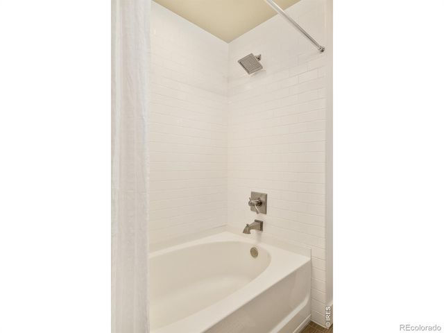 3301 Arapahoe Avenue 222, Boulder, CO 80303