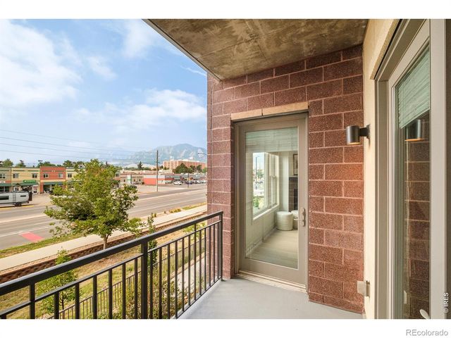 3301 Arapahoe Avenue 222, Boulder, CO 80303
