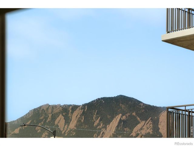 3301 Arapahoe Avenue 222, Boulder, CO 80303