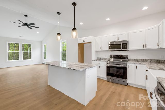 120 Dog Star Lane, Alexander, NC 28701