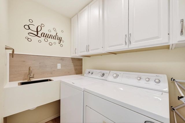 2717 Olin Way, Sun Prairie, WI 53590