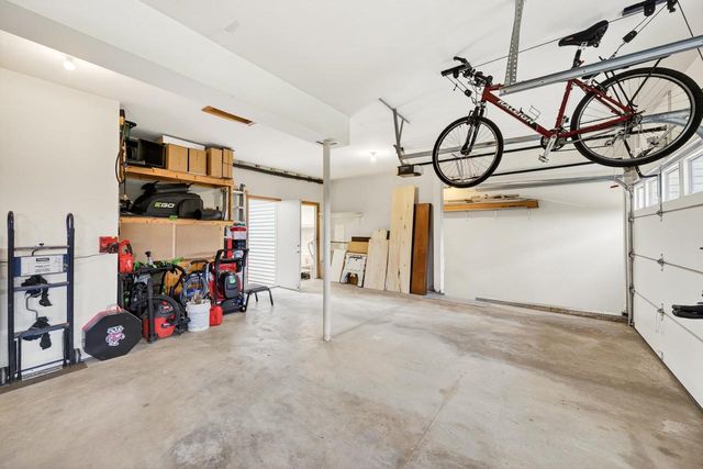 2717 Olin Way, Sun Prairie, WI 53590